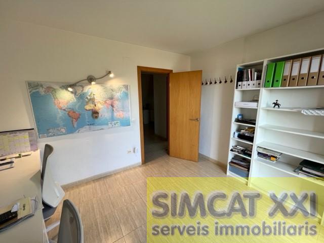 For sale of house in Lladó