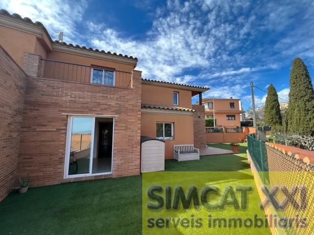For sale of house in Lladó