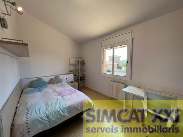For sale of house in Lladó