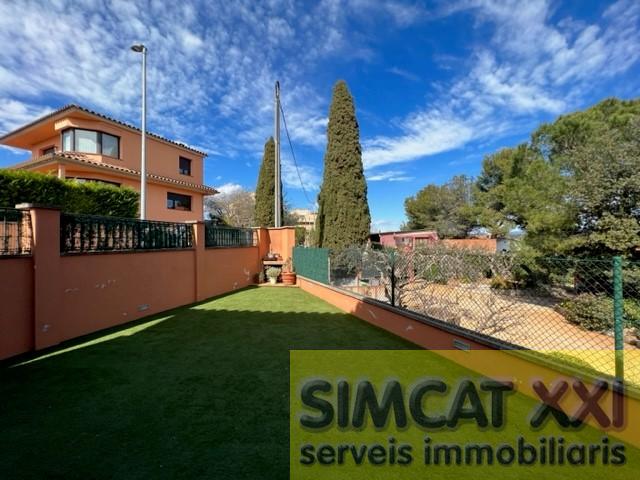 For sale of house in Lladó