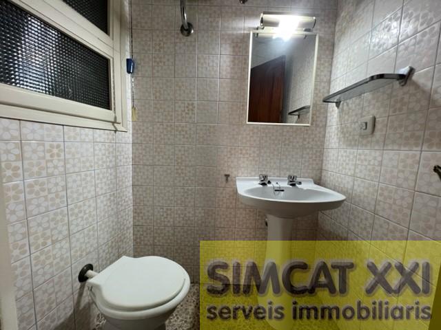 For sale of flat in Figueres