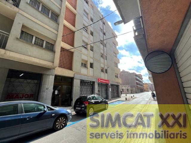 For sale of flat in Figueres