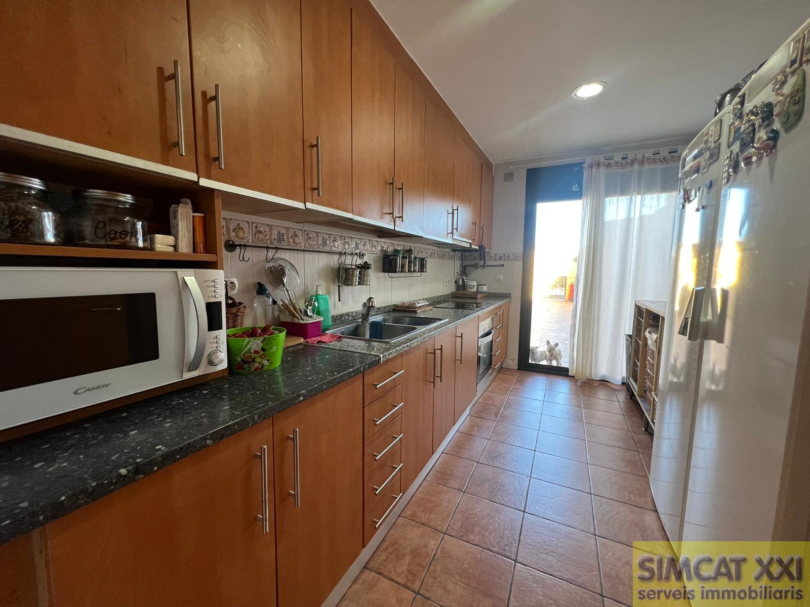For sale of house in El Far d´Empordà
