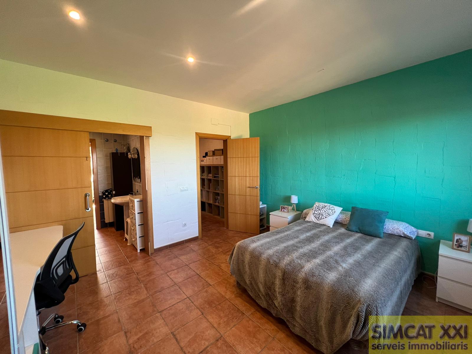 For sale of house in El Far d´Empordà