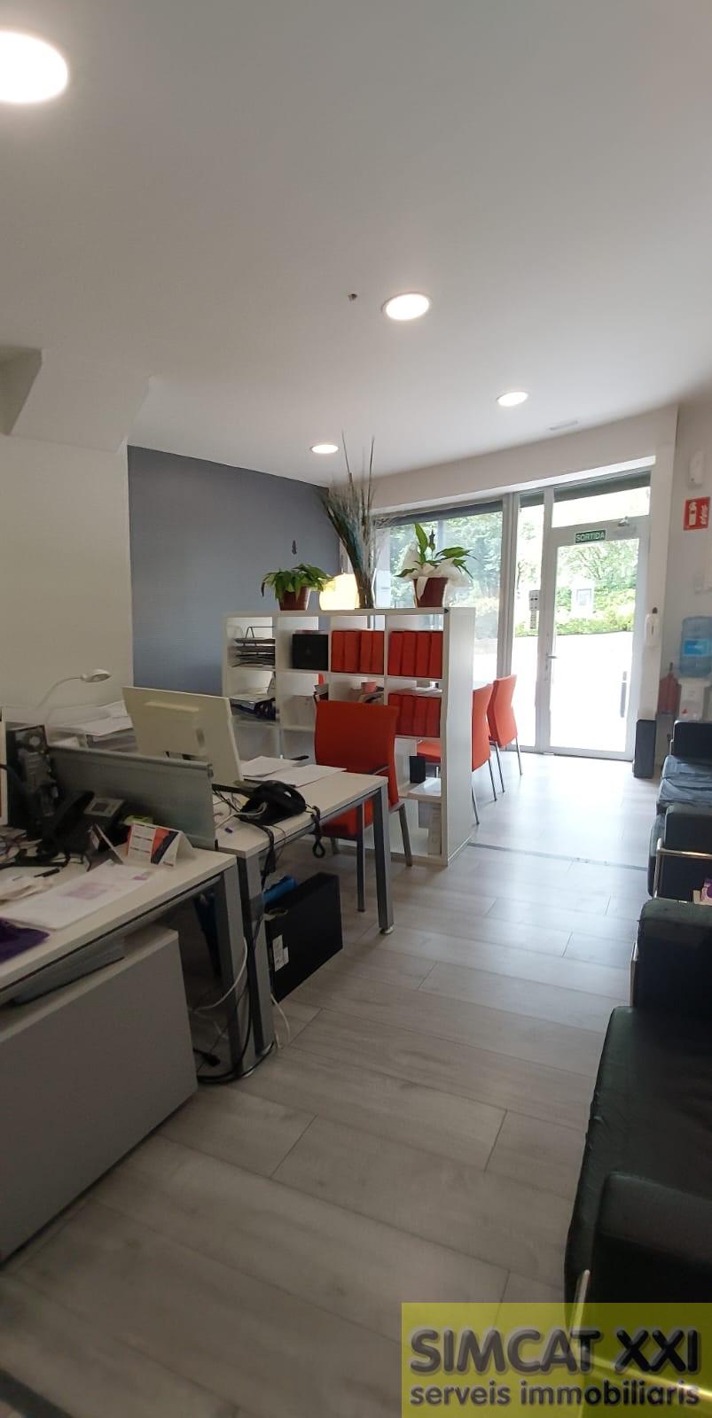 Venta de local comercial en Figueres