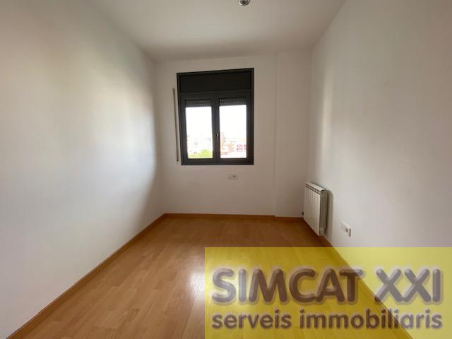Продажа от

 Квартира на Figueres