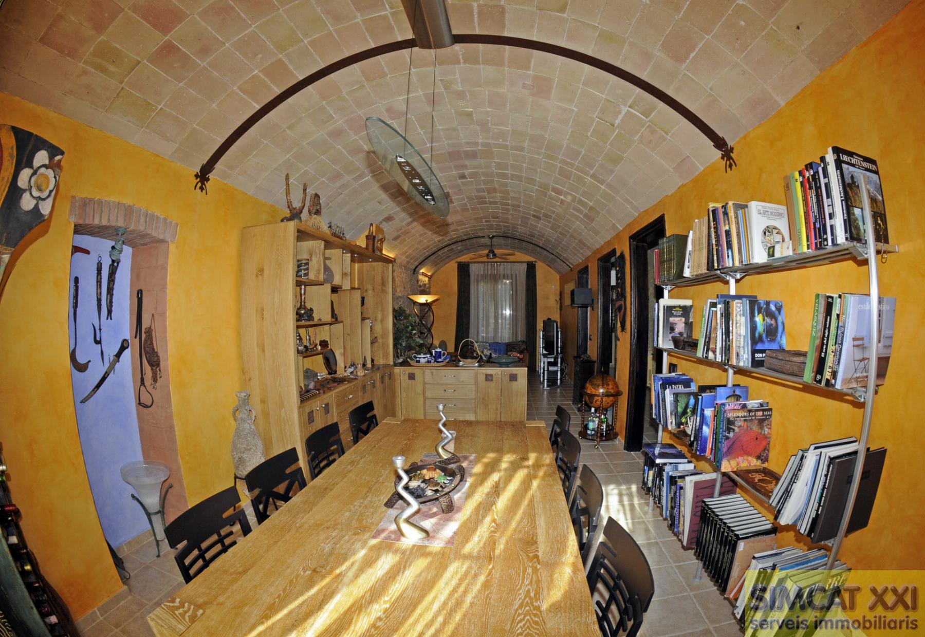 Продажа от

 Домa на Palafrugell