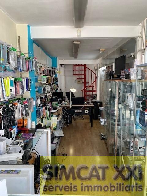 For sale of commercial in Figueres