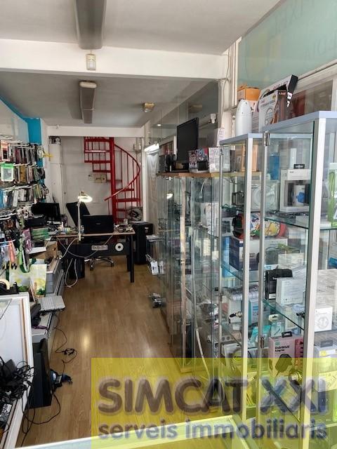 Venta de local comercial en Figueres