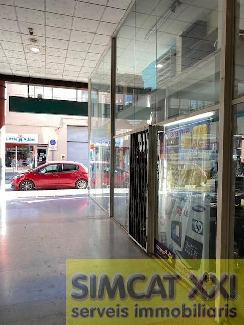 Venta de local comercial en Figueres