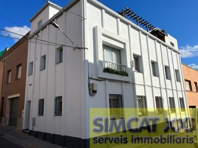 For sale of house in Figueres