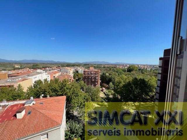 Продажа от

 Квартира на Figueres