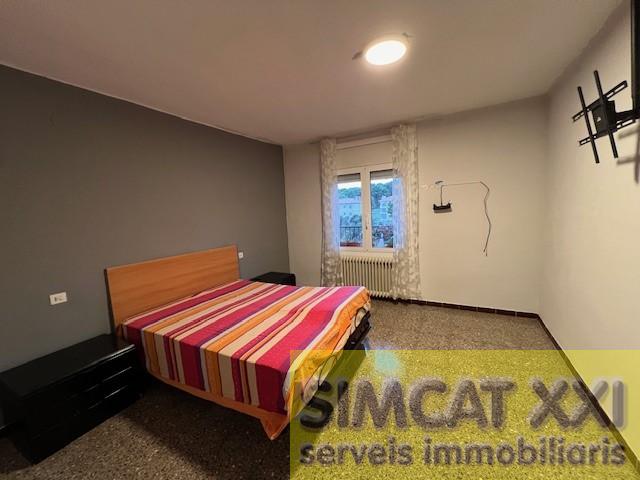 For sale of flat in Figueres