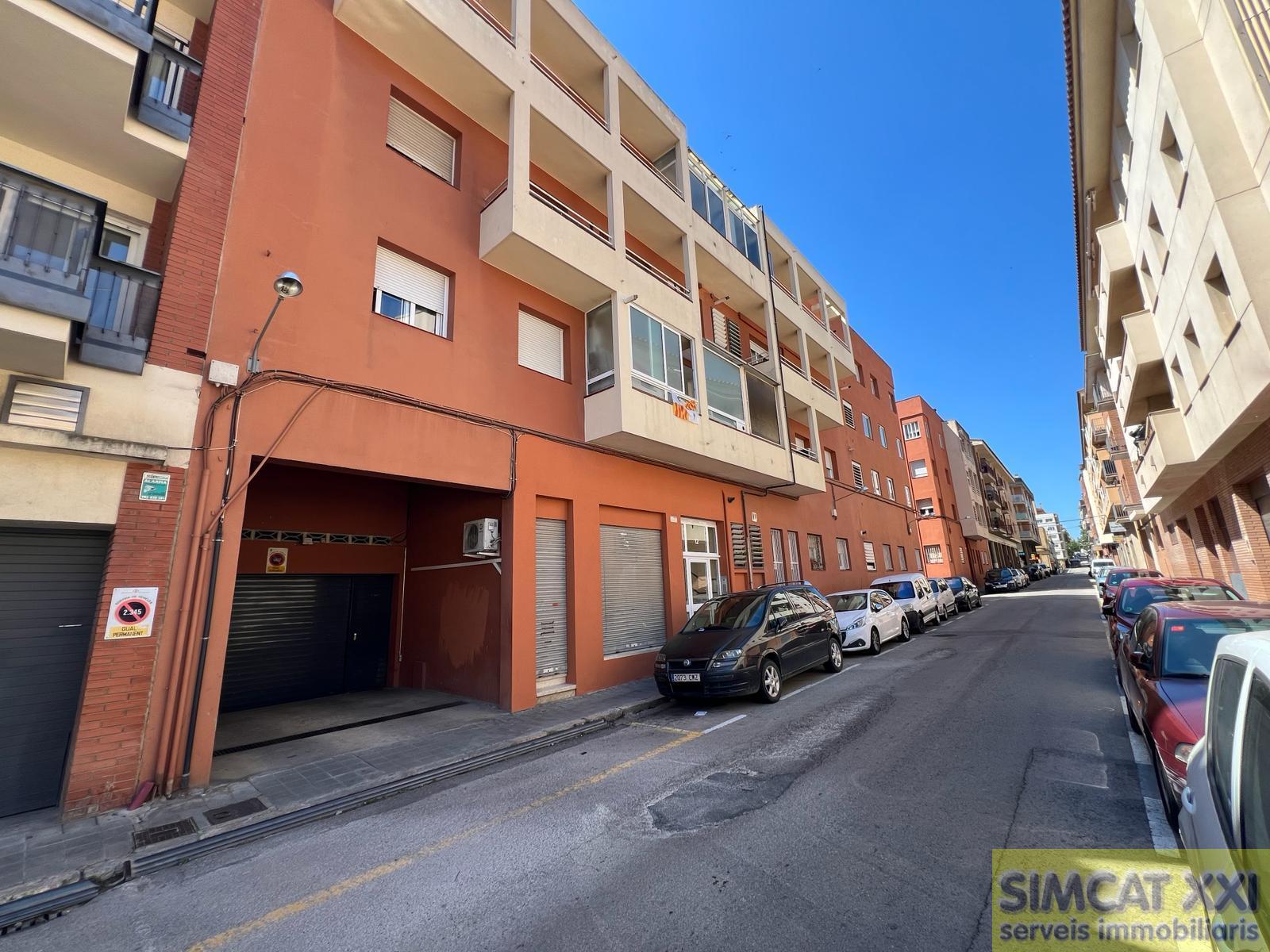 For sale of flat in Figueres