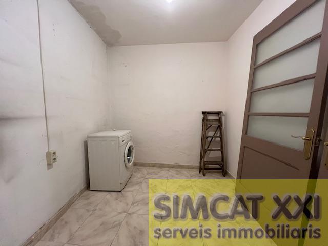 For rent of commercial in Figueres