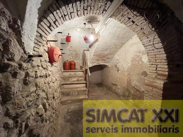 For rent of commercial in Figueres