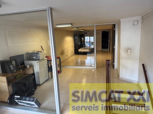 Продажа от

 Коммерческие помещения на Figueres