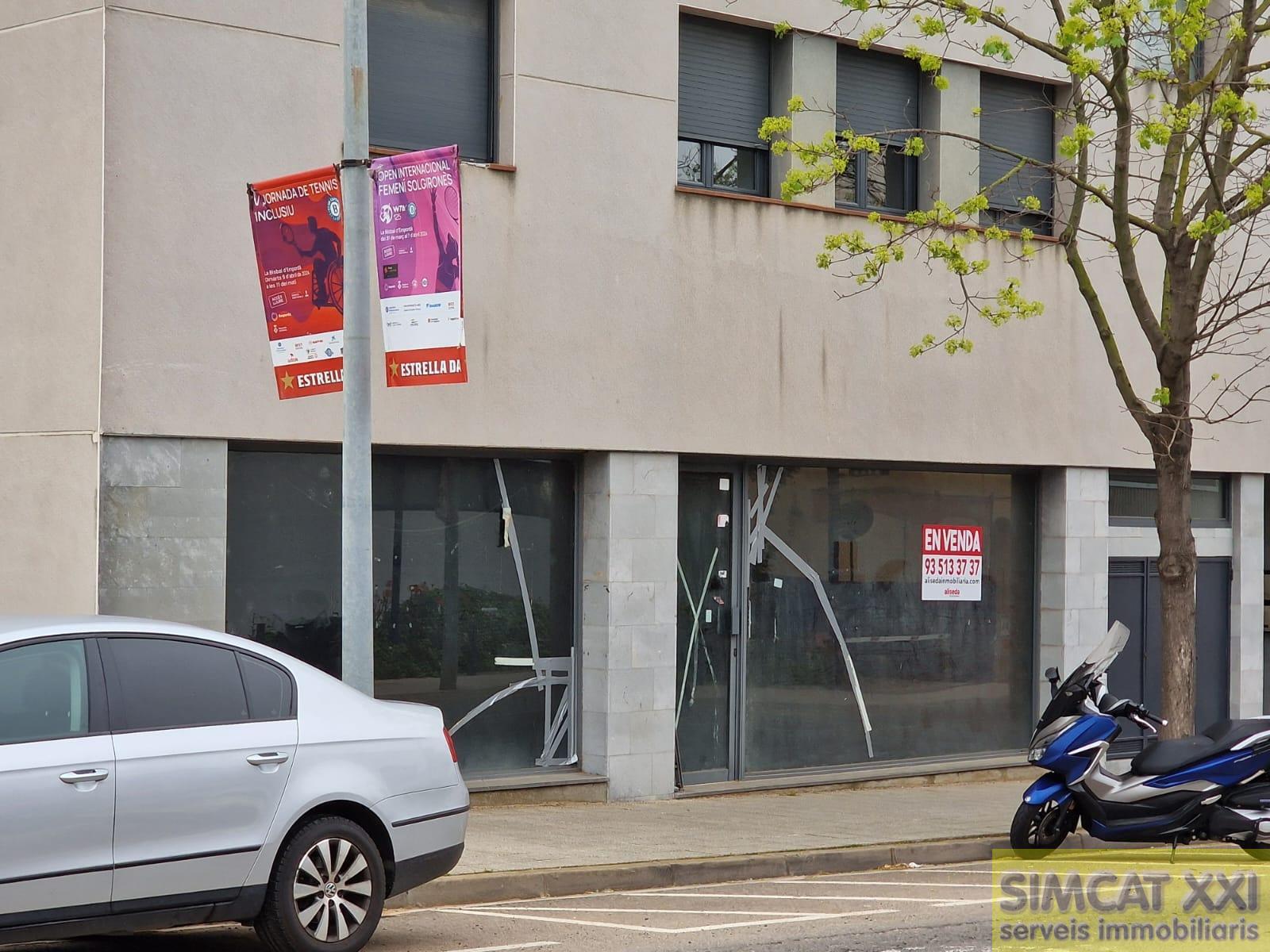 Venta de local comercial en La Bisbal D’Empordà