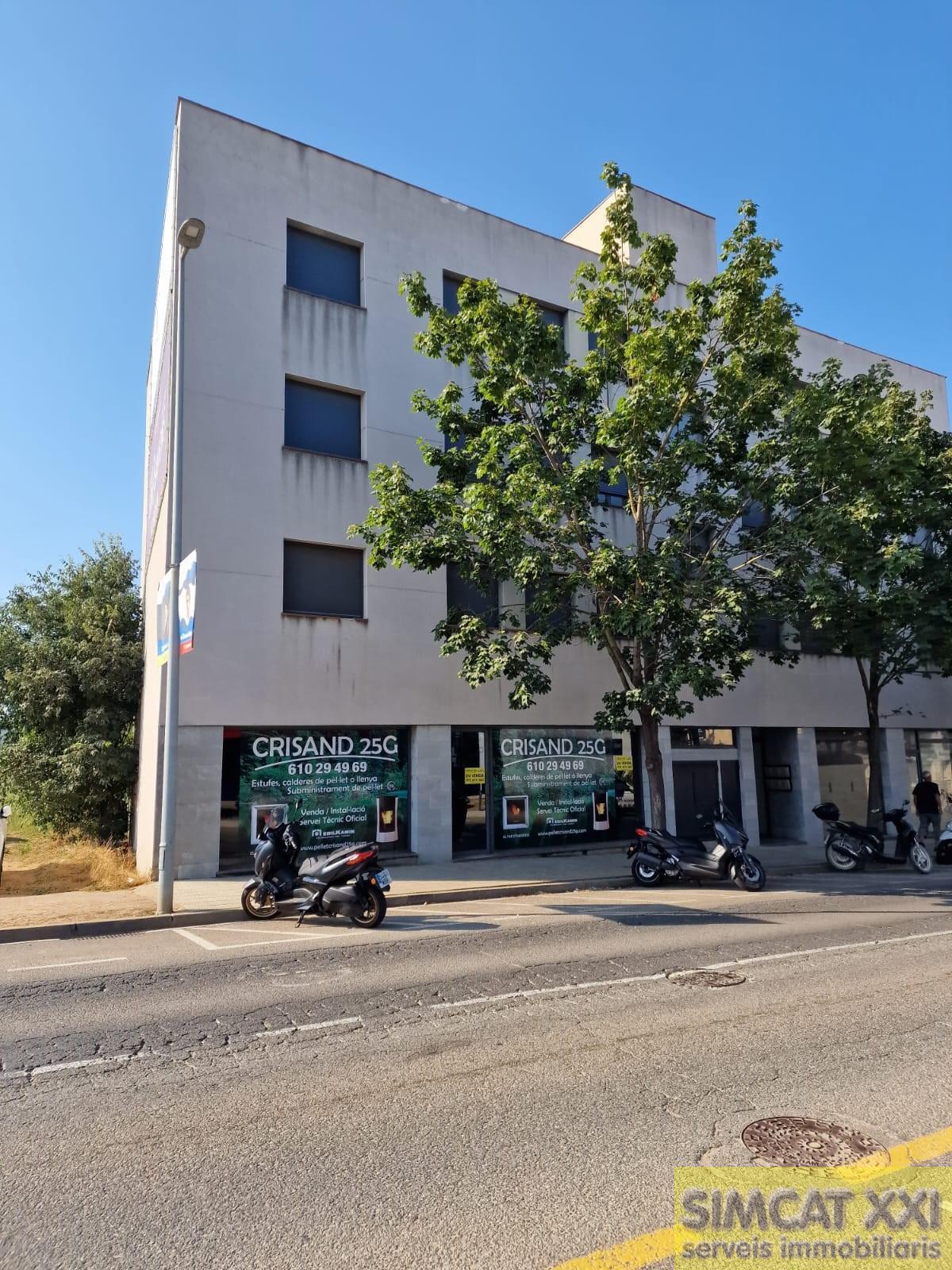 Venta de local comercial en La Bisbal D’Empordà