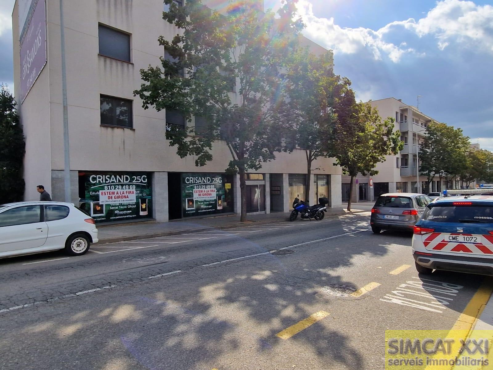 Venta de local comercial en La Bisbal D’Empordà