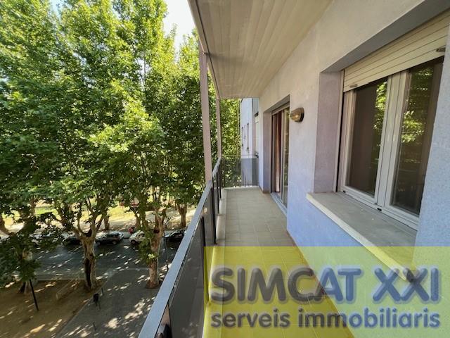 Продажа от

 Дуплекс на Figueres