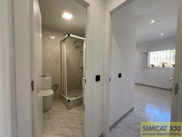 For sale of flat in Figueres
