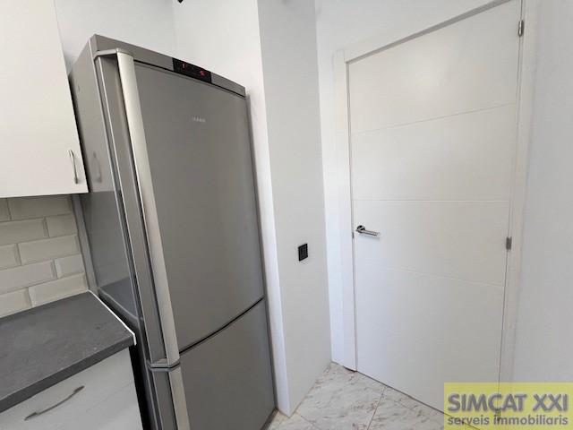 For sale of flat in Figueres