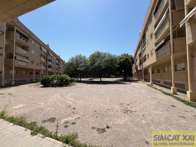 For sale of flat in Figueres