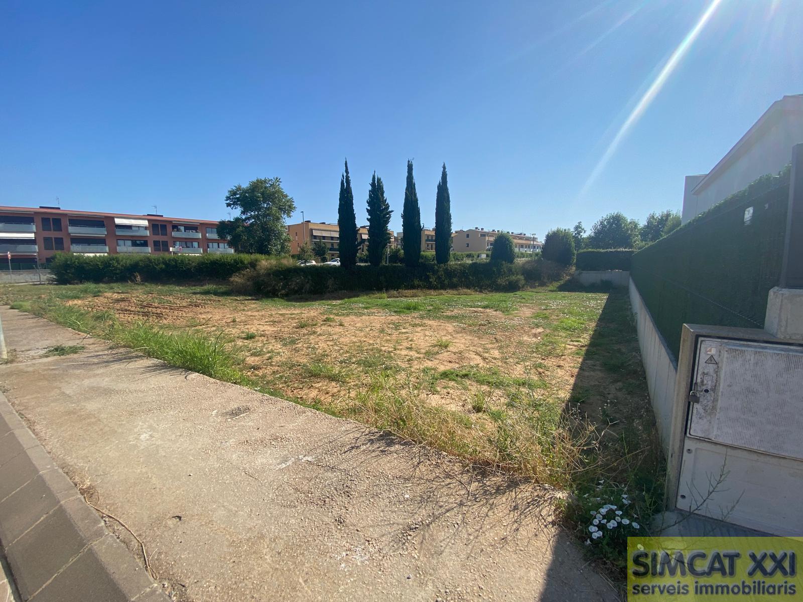 Venta de terreno en Navata