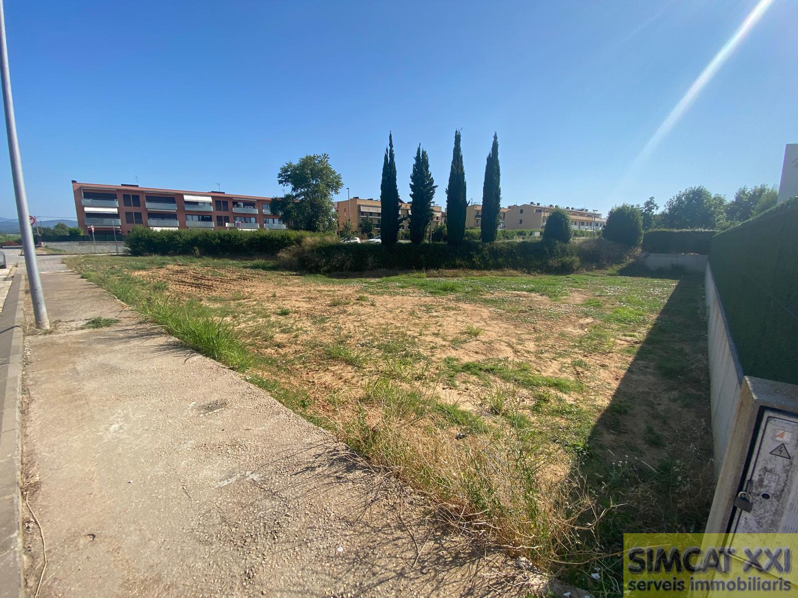 Venta de terreno en Navata