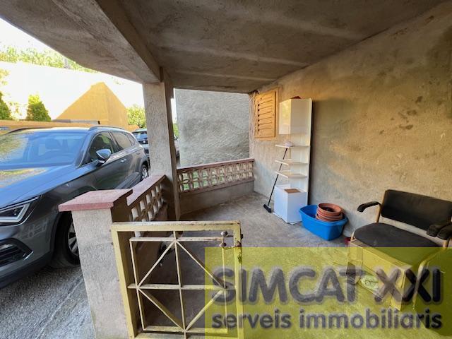 For sale of house in Garrigàs