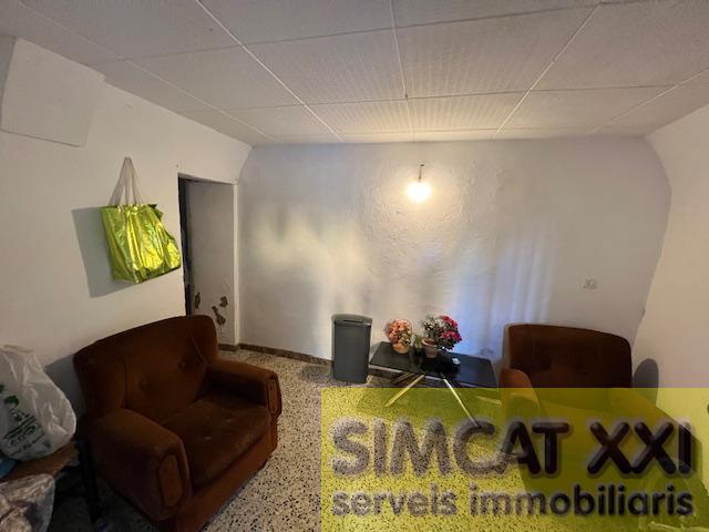 For sale of house in Garrigàs
