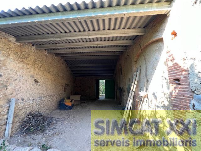 For sale of house in Garrigàs