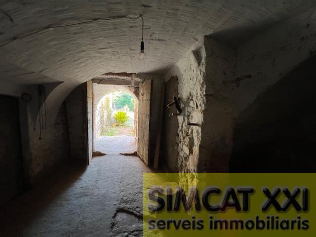 For sale of house in Garrigàs