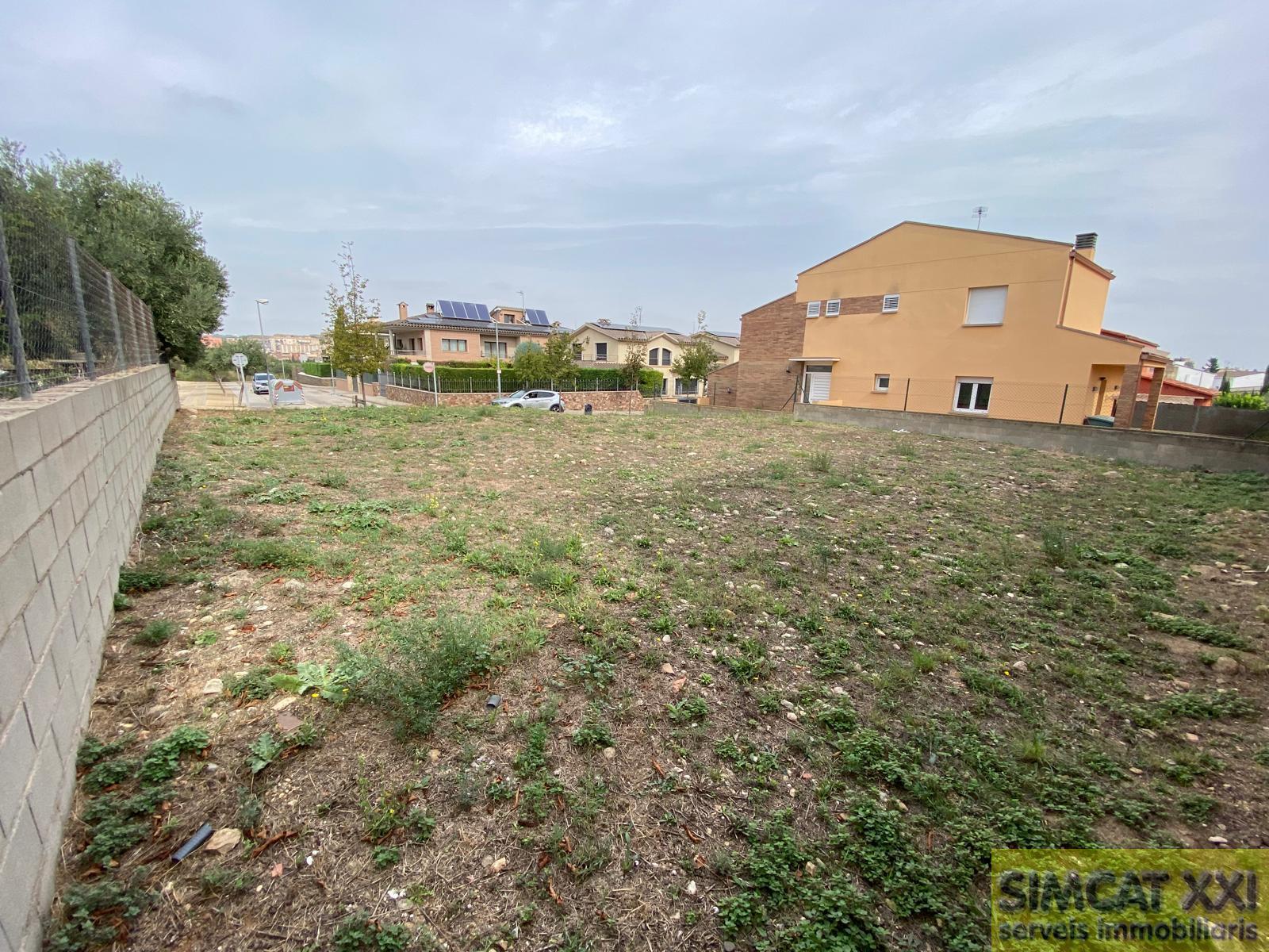 For sale of land in Vilafant