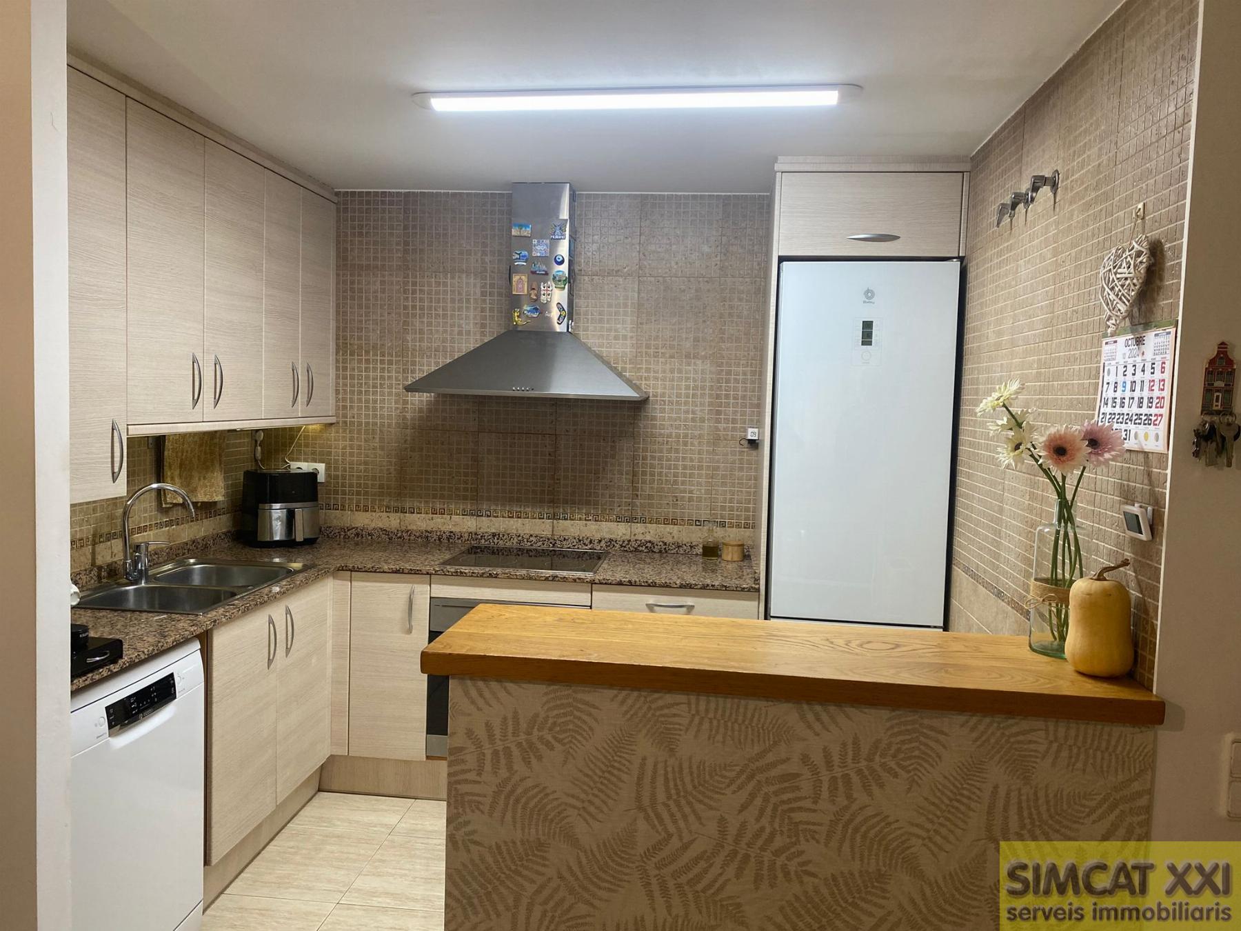For sale of flat in Navata