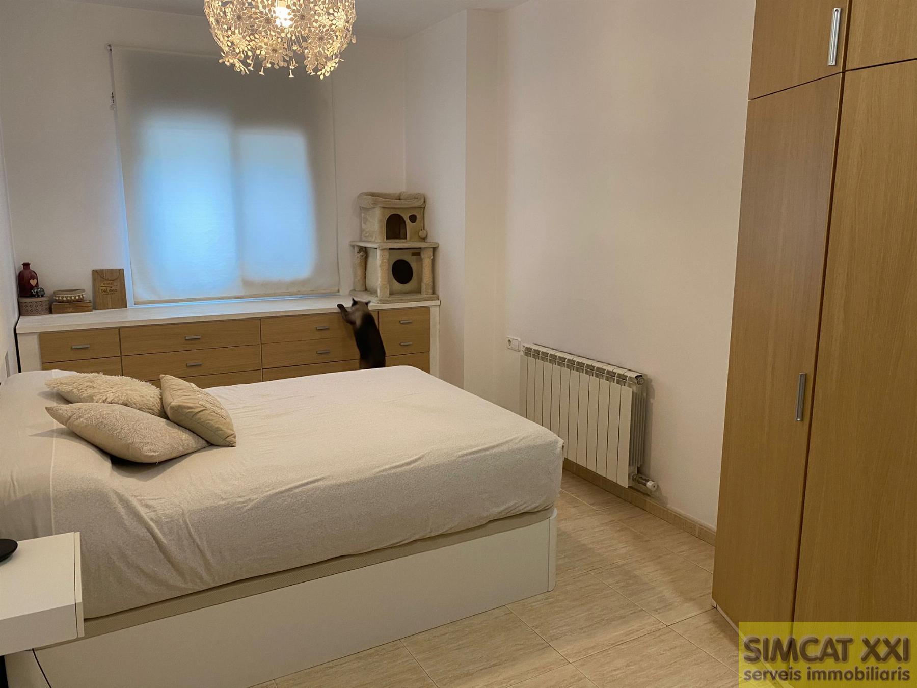 For sale of flat in Navata