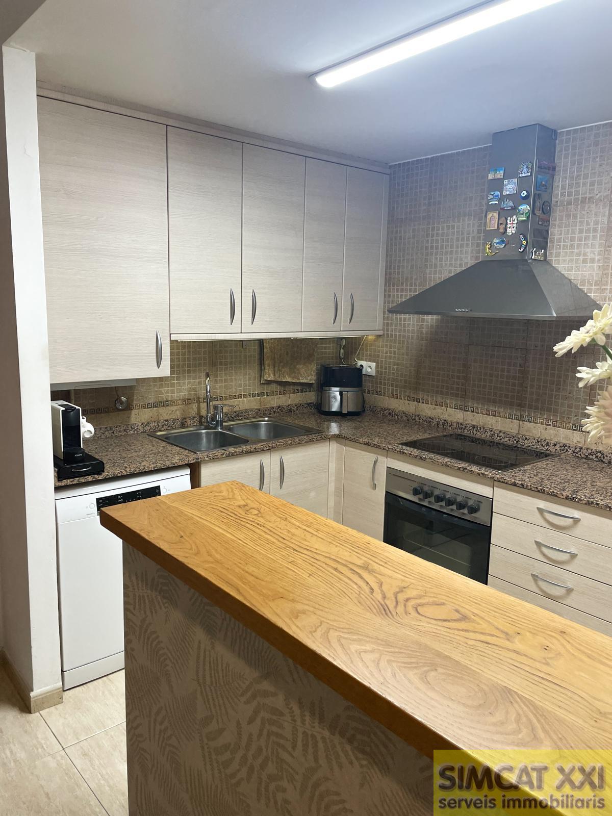 For sale of flat in Navata