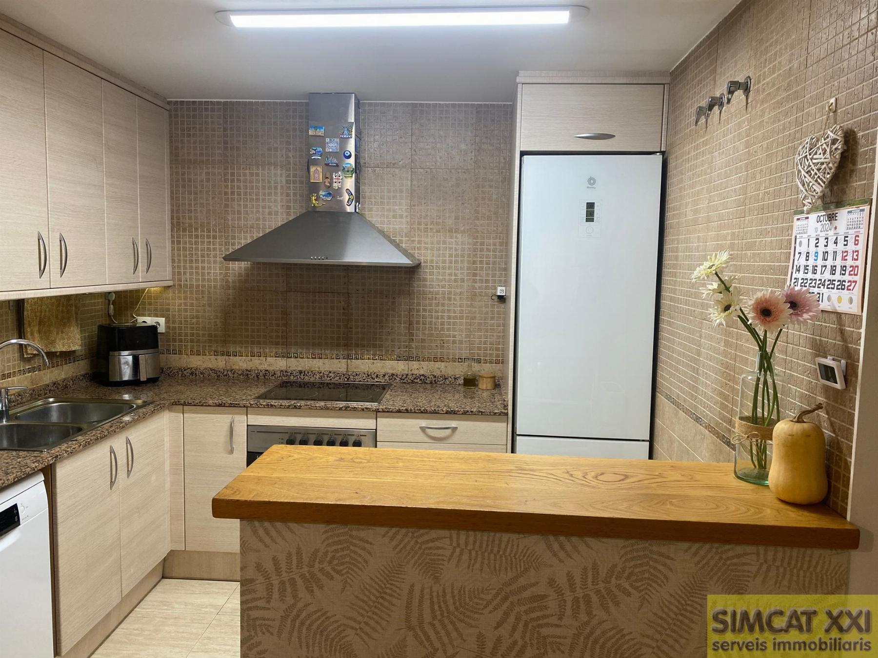 For sale of flat in Navata