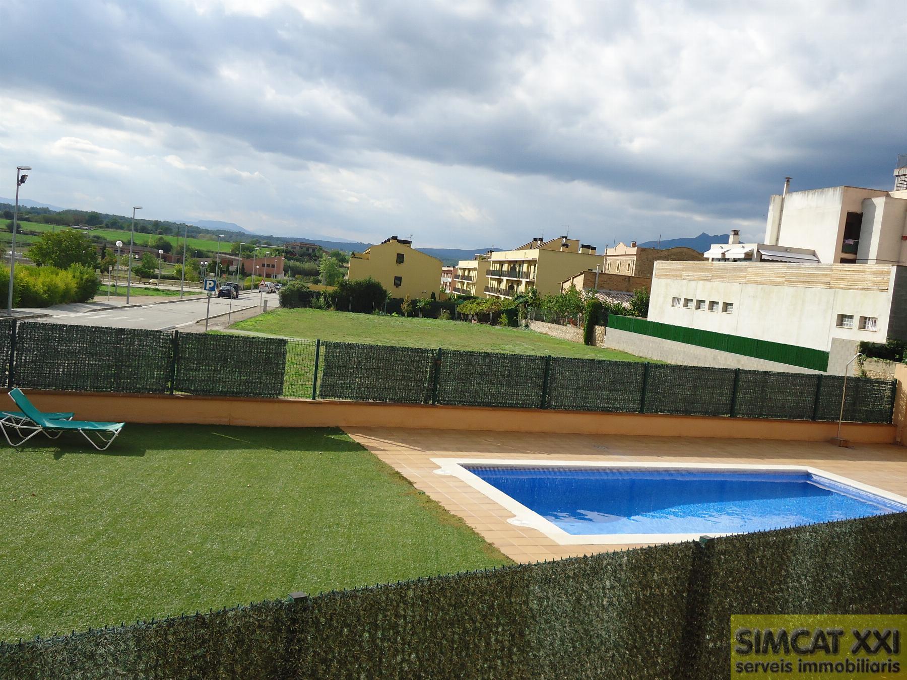 For sale of flat in Navata