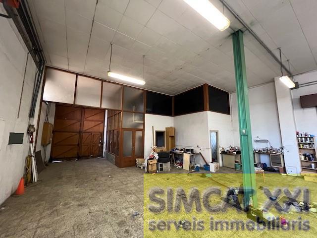 For sale of industrial plant/warehouse in Figueres