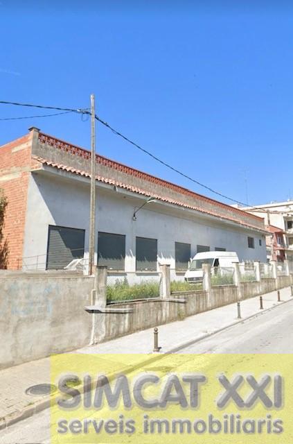 For sale of industrial plant/warehouse in Figueres