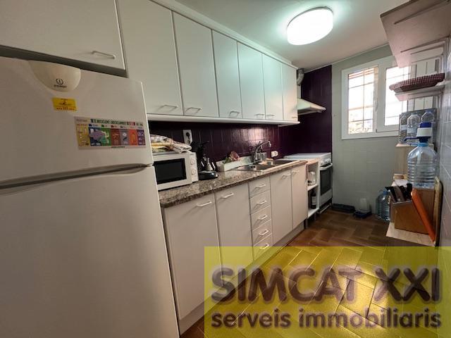 For sale of apartment in Llançà
