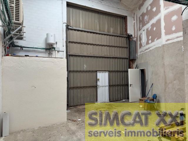 For rent of industrial plant/warehouse in Figueres