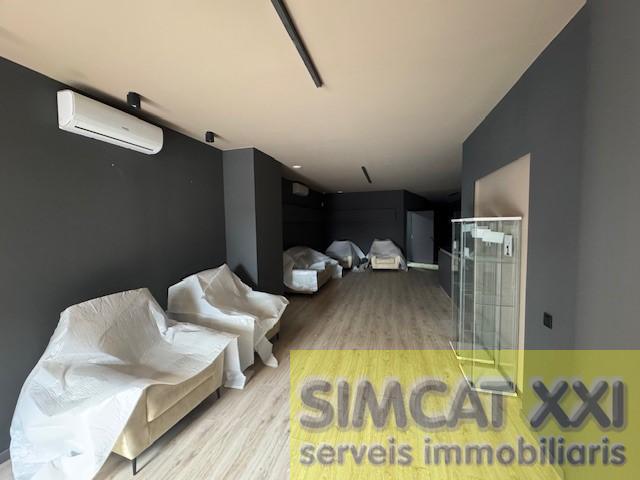 For rent of industrial plant/warehouse in Figueres