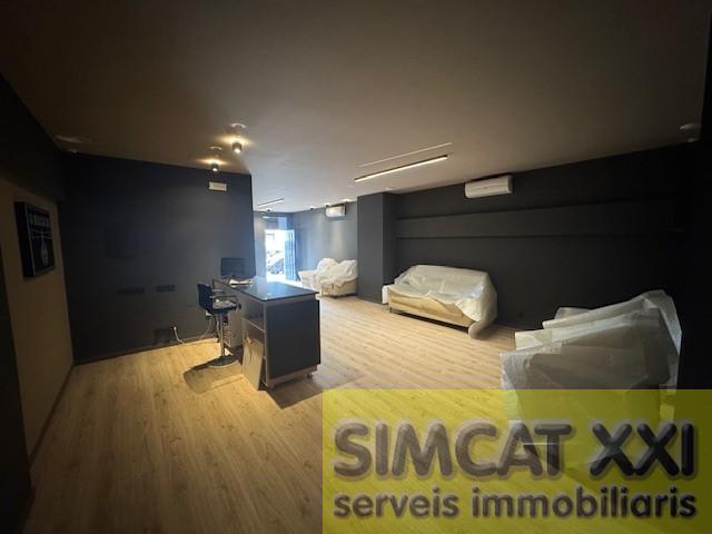 For rent of industrial plant/warehouse in Figueres
