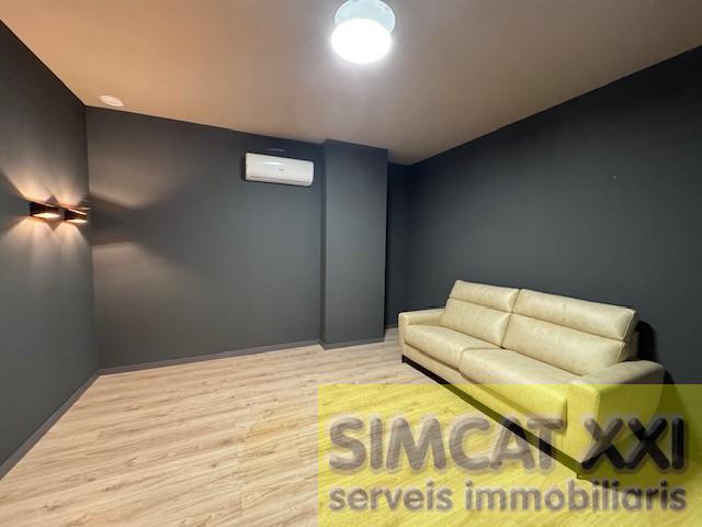 For rent of industrial plant/warehouse in Figueres