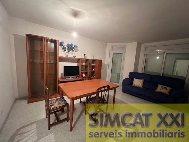 For sale of flat in Figueres