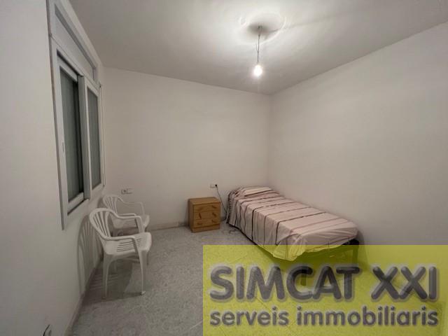 For sale of flat in Figueres