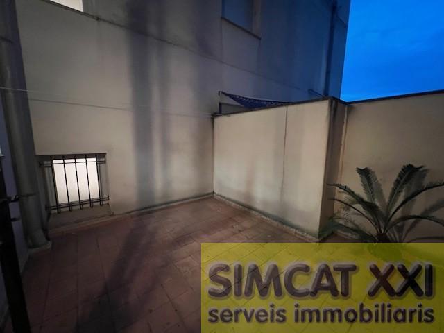 For sale of flat in Figueres